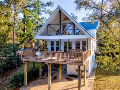 The Island Spot - 721 Bienville 3 Bedroom Home by RedAwning