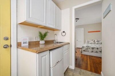 The Beach House on 10th St #5 by Seaside Vacations & Sales