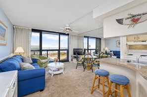 TV, DVD player - Golden Sands 208 Fantastic Amenities and Beachfront in North OC (Ocean City)