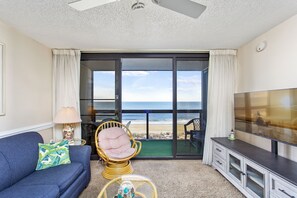 TV - Golden Sands 615 - Directly on the Beach (Ocean City)