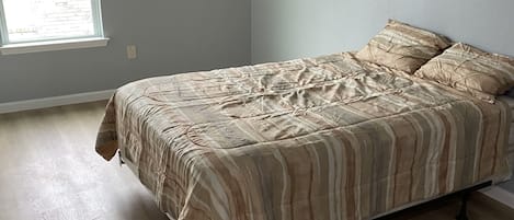 2 Schlafzimmer, WLAN, BettwÀsche