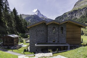 Front of property - Piccola Fiamma by Pizzo Fiamma (Zermatt)