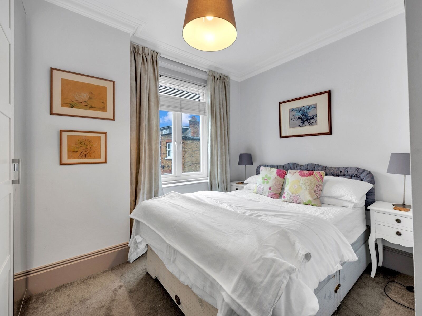 Pass the Keys | Charming Terrace House in Ealing