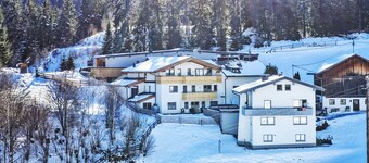 Tschirgant by Interhome