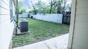 Terrace/patio - Fascinating 1BR/1 BA Near Festive DT and Riverwalk (San Antonio)