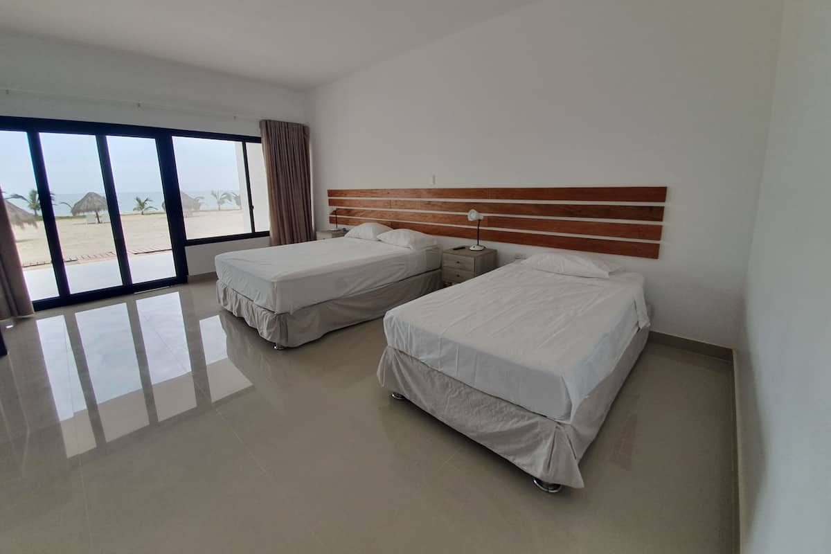 Dreibettzimmer, Meerblick