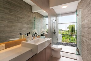Free toiletries, hair dryer, bidet, towels
