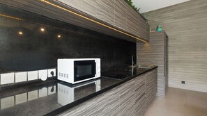 Exclusive Room, 2 Bedrooms | Private kitchen