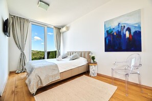 5 camere, ferro/asse da stiro, lenzuola