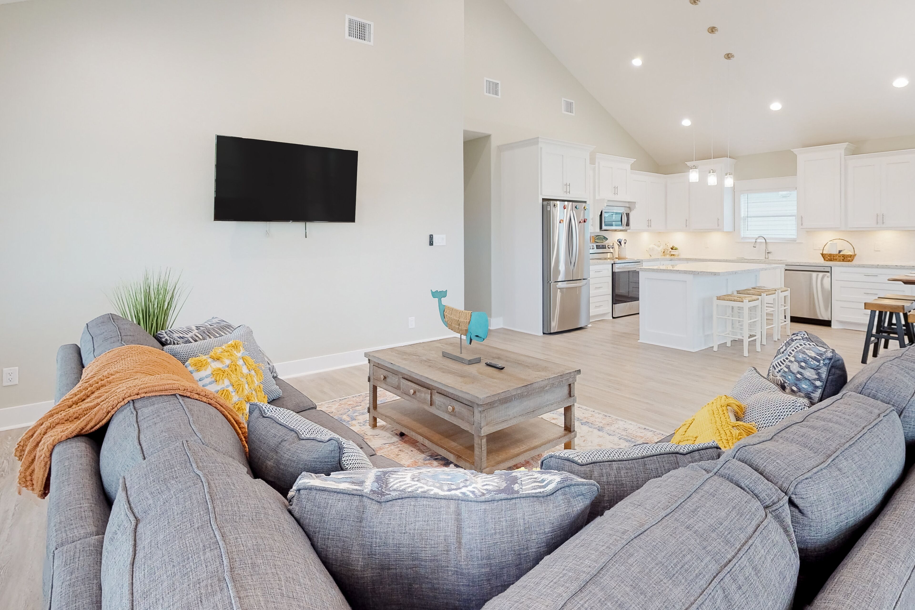 Charming dog-friendly home with Gulf view, beach access, central AC, & W/D