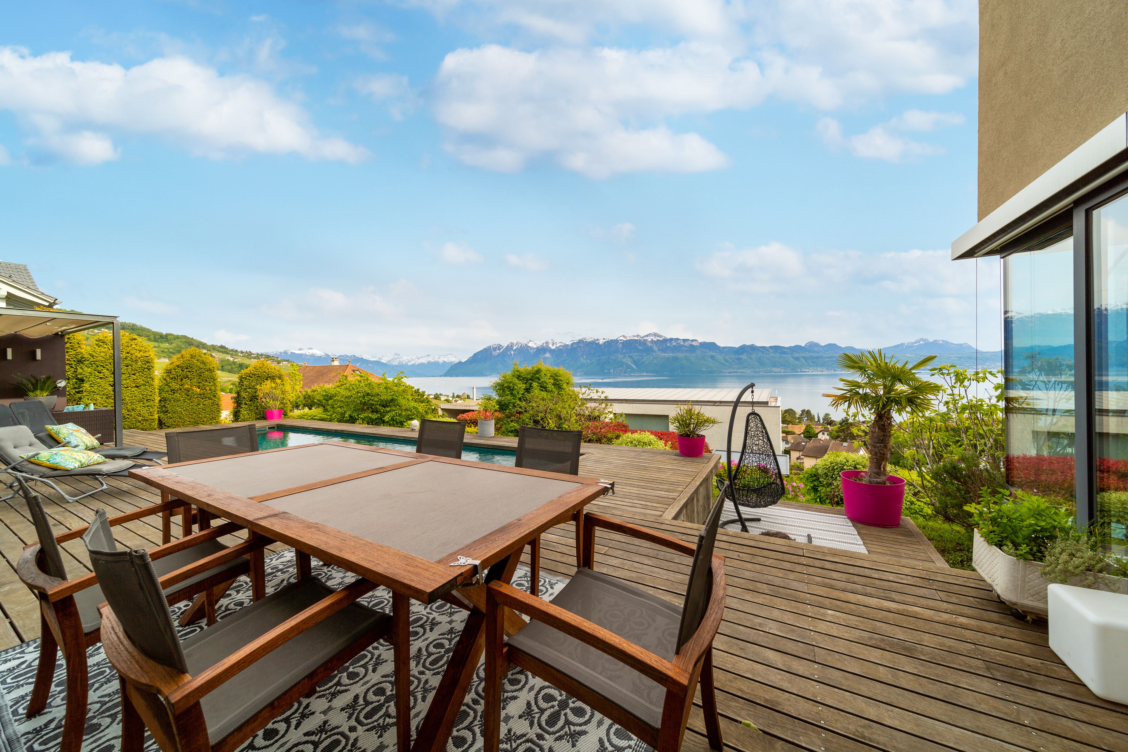 Luxury Villa | Terrace/patio