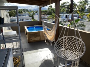 Property grounds - Jay’s home by the beach and rainforest (Luquillo)