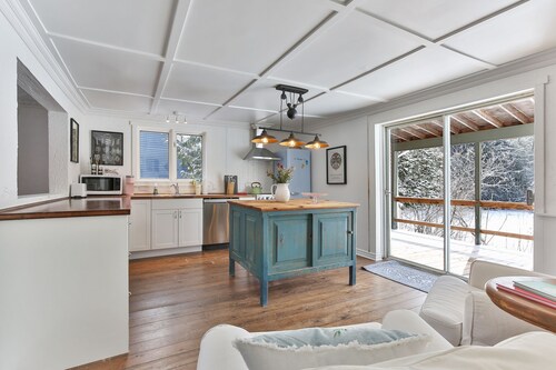 Cozy country 2 bedroom rental unit in Knowlton Village