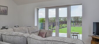 Old Byre Cottage - UK43377