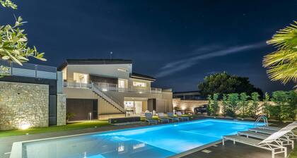Villa Campanella by Villa Plus