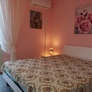 2 bedrooms, iron/ironing board, bed sheets - Casa Rosette terrazza, vicino spiaggia Pietre Nere (Pozzallo)