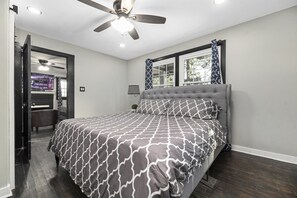 3 bedrooms, iron/ironing board, travel crib, WiFi