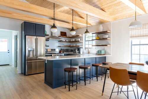 Church St Collection - 108