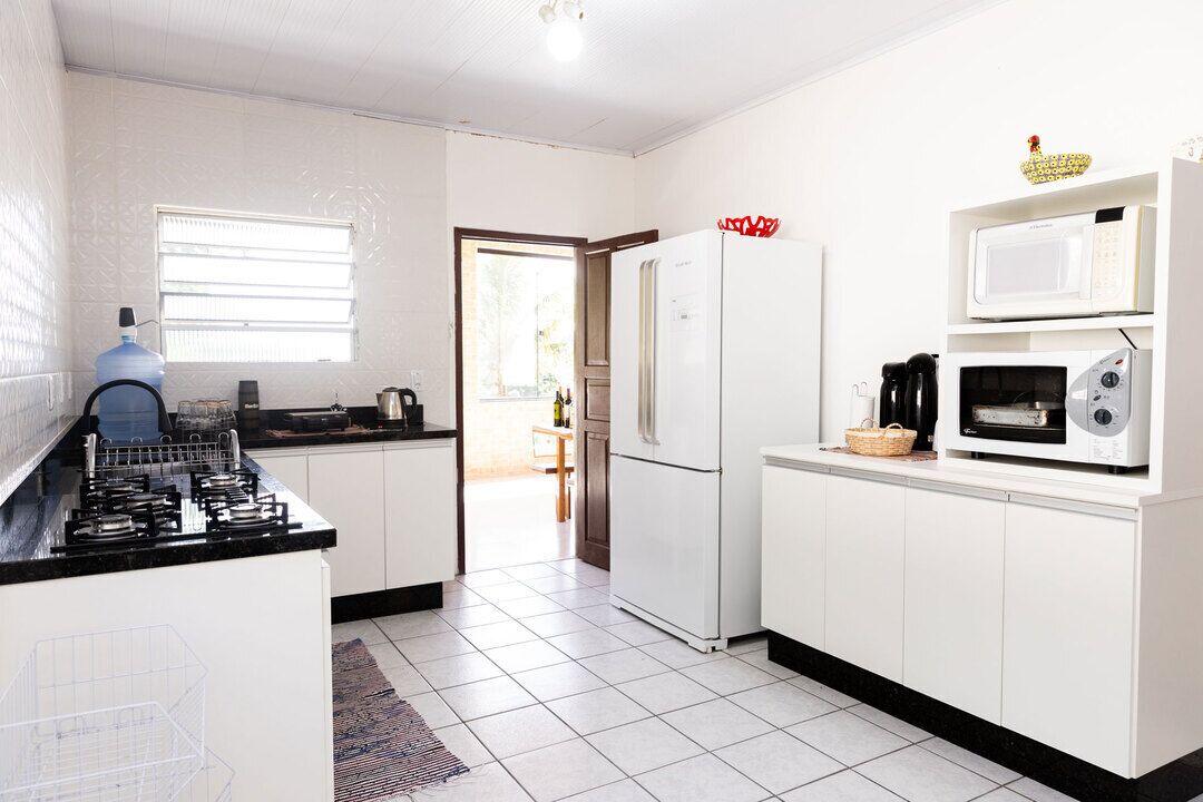 Casa c churrasqueira em Governador Celso Ramos/SC