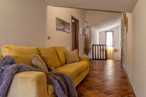 Téléviseur, foyer, services de diffusion en continu