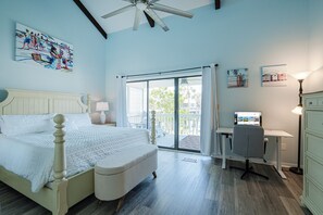 2 bedrooms, desk, travel crib, free WiFi