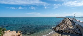 Apartment 'Vista Mar' with Sea View, Wi-Fi and Air Conditioning