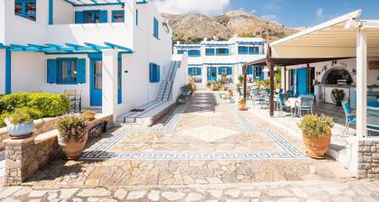 Holiday Home 'Livadia Beach Studio B ' with Sea View, Wi-Fi and Air Conditioning