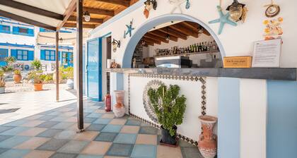Ferienhaus 'Livadia Beach Suite ' mit Meerblick, WLAN und Klimaanlage