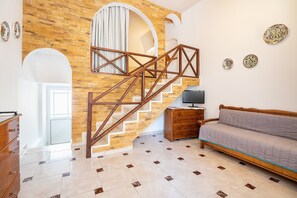 TV - Holiday Home 'Olympus Tilos Apt Double A2 ' with Mountain View, Wi-Fi and Air Conditioning (Tilos)