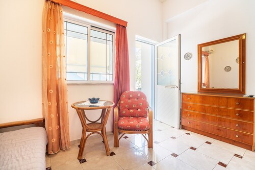 Holiday Home 'Olympus Tilos Apt Double A2 ' with Mountain View, Wi-Fi and Air Conditioning