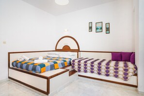 1 bedroom, iron/ironing board, free WiFi, bed sheets