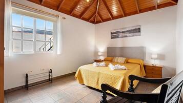 2 間睡房、熨斗/熨衫板、免費 Wi-Fi、床單