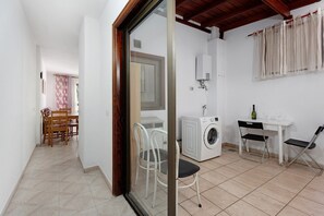 Interior - Vacation Home "Emeterio" close to the Beach with Wi-Fi (Arona)