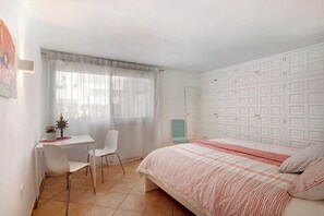 2 Schlafzimmer, Bügeleisen/Bügelbrett, kostenloses WLAN, Bettwäsche