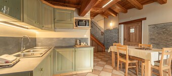 Chalet 'Civico 1 ' with Mountain View, Private Garden and Wi-Fi