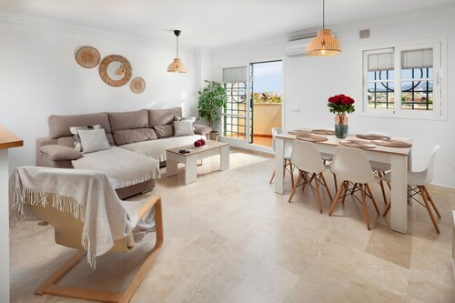Appartement "Casa Baviera Golf" mit Bergblick, Gemeinschaftspool & WLAN