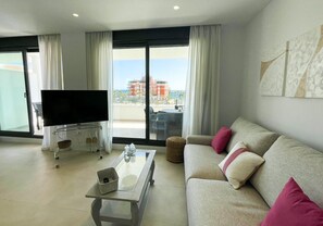 TV, streaming services - Apartment 'Sun Garden' with Sea View, Wi-Fi & A/C (Torrox)