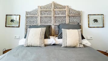 3 dormitorios, tabla de planchar con plancha, wifi gratis y ropa de cama