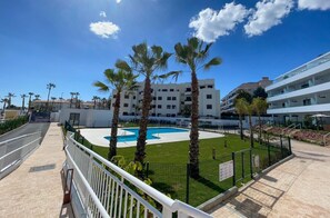 Pool - Apartment 'Sun Garden' with Sea View, Wi-Fi & A/C (Torrox)