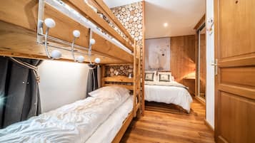 1 chambre, Wi-Fi gratuit, draps fournis