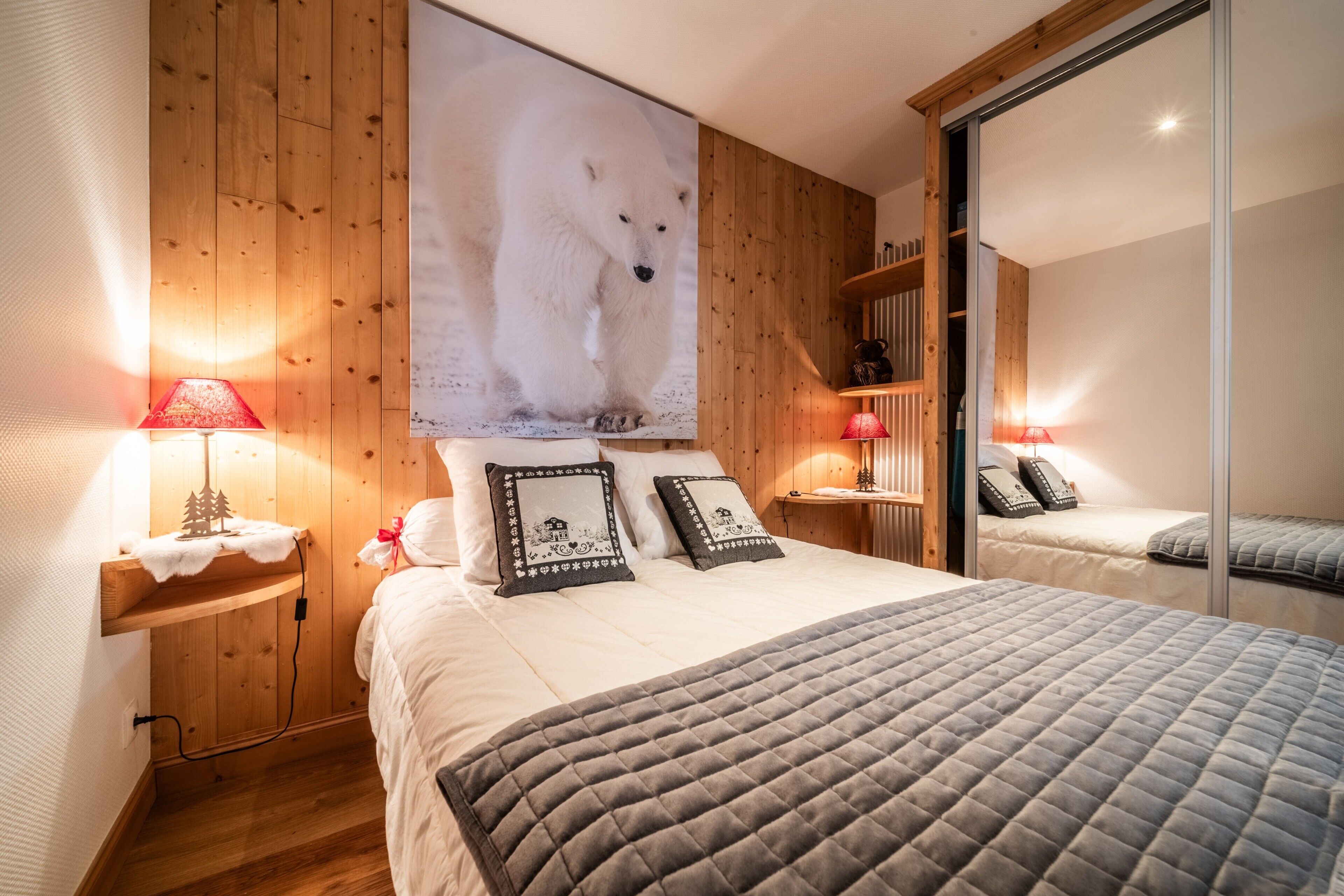 1 camera, Wi-Fi gratuito, lenzuola