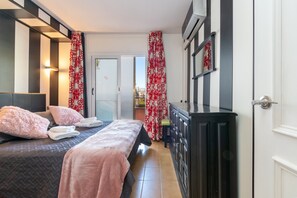 1 bedroom, free WiFi, bed sheets
