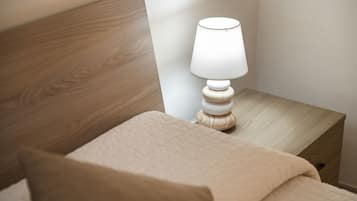 4 Schlafzimmer, Bügeleisen/Bügelbrett, kostenloses WLAN, Bettwäsche