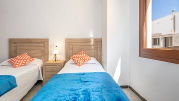 2 間睡房、熨斗/熨衫板、免費 Wi-Fi、床單