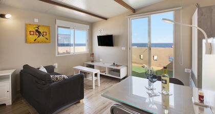 Holiday Apartment 'Estudio Calima' with Sea View, Private Terrace and Wi-Fi