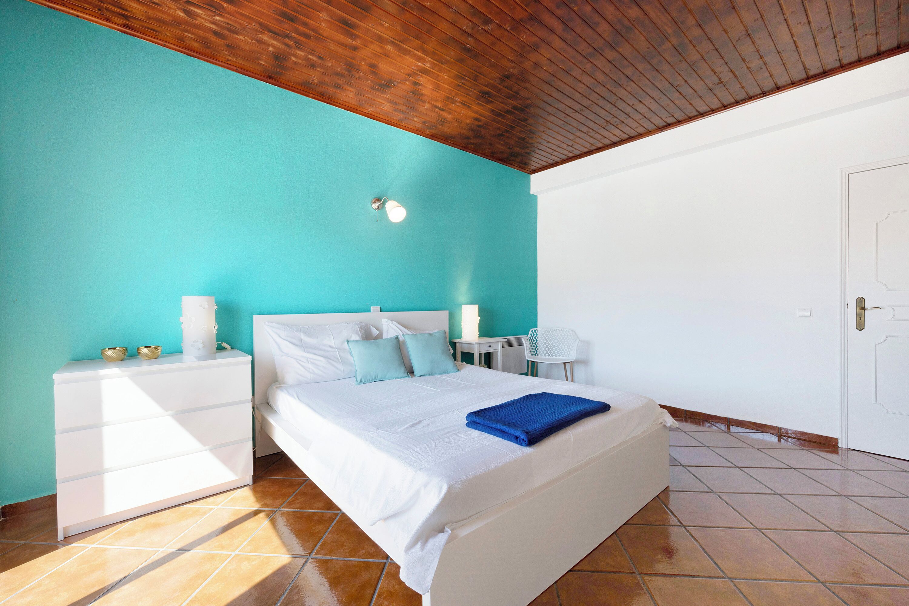 4 Schlafzimmer, Bügeleisen/Bügelbrett, kostenloses WLAN, Bettwäsche