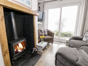 Cottage | Interior - Sibrwd Y Mor (Criccieth)