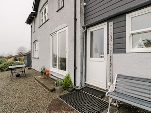 Cottage | Interior
