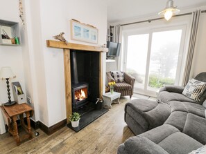 Cottage | Interior - Sibrwd Y Mor (Criccieth)