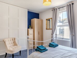 2 bedrooms, free WiFi, bed sheets - 2 bedroom accommodation in Teignmouth (Teignmouth)